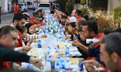 Kızılay'dan İdlib'de engelli kamplarında kalanlara yardım, yetimhanedeki çocuklara iftar