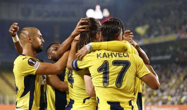 Twente Fenerbahçe maçı ne zaman, saat kaçta ve hangi kanalda canlı yayınlanacak ve şifresiz mi? FB ilk 11