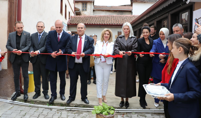 Kadınlar artık ‘Mutlu Kadınlar Kulübü’nde sosyalleşecek