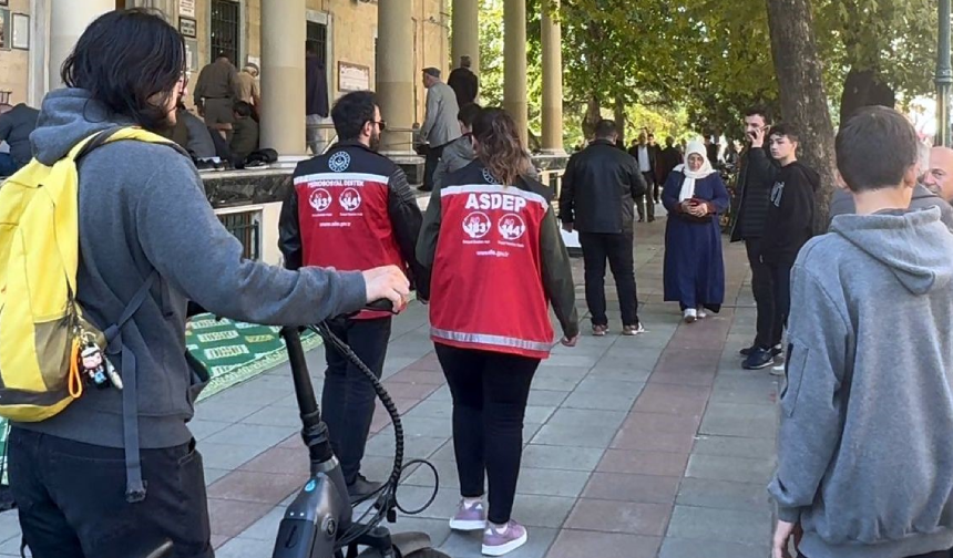 Sokakta çalışan çocuklar için yoksullukla mücadelede yeni adım